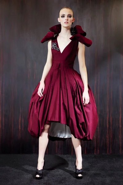 Look 10